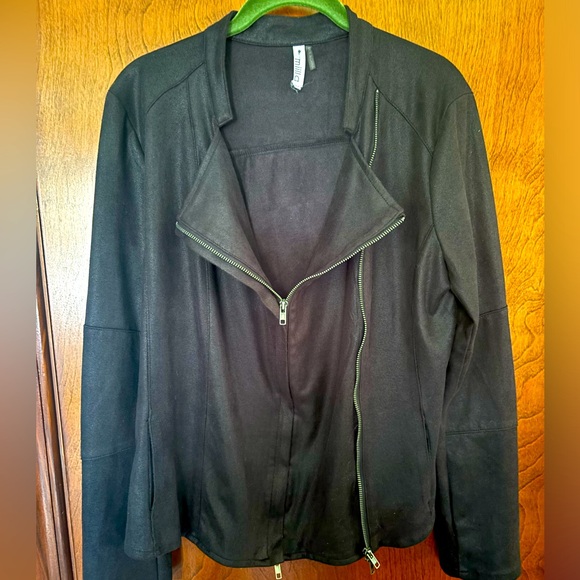 Soft faux suede black Moto Jacket with zipper details size M/L - Picture 1 of 6
